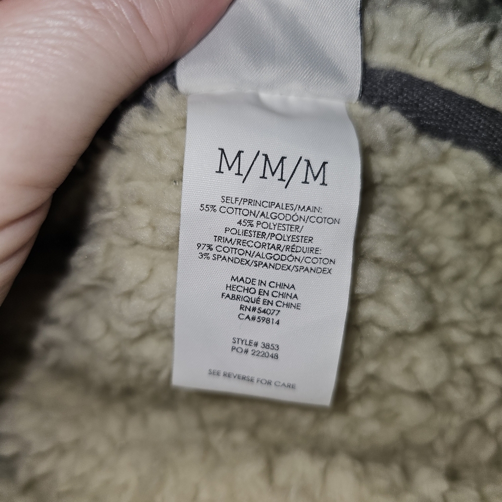 CABI Apres Ski Zippered Hoodie In M - Picture 9 of 10